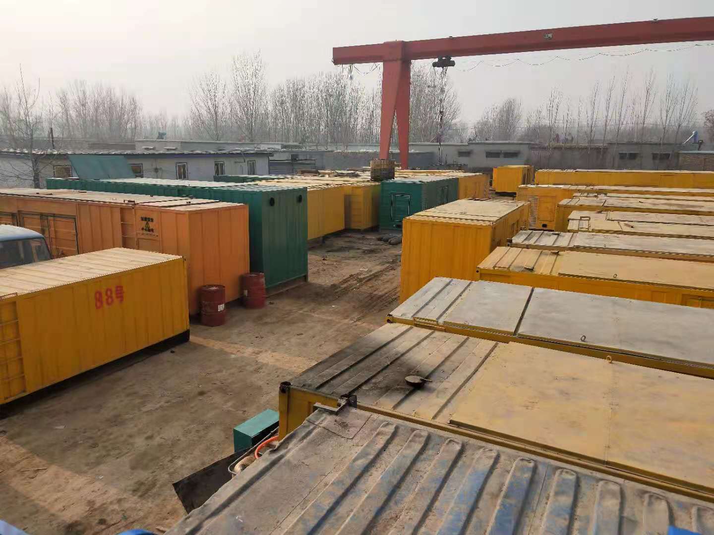 东区租赁发电机-灰尘、风沙对柴油发电机组造成哪些不良影响？