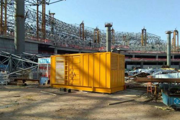 东区发电机出租如何判断空气滤清器是否需要更换？